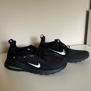 Nike Air Max Motion Racer 2